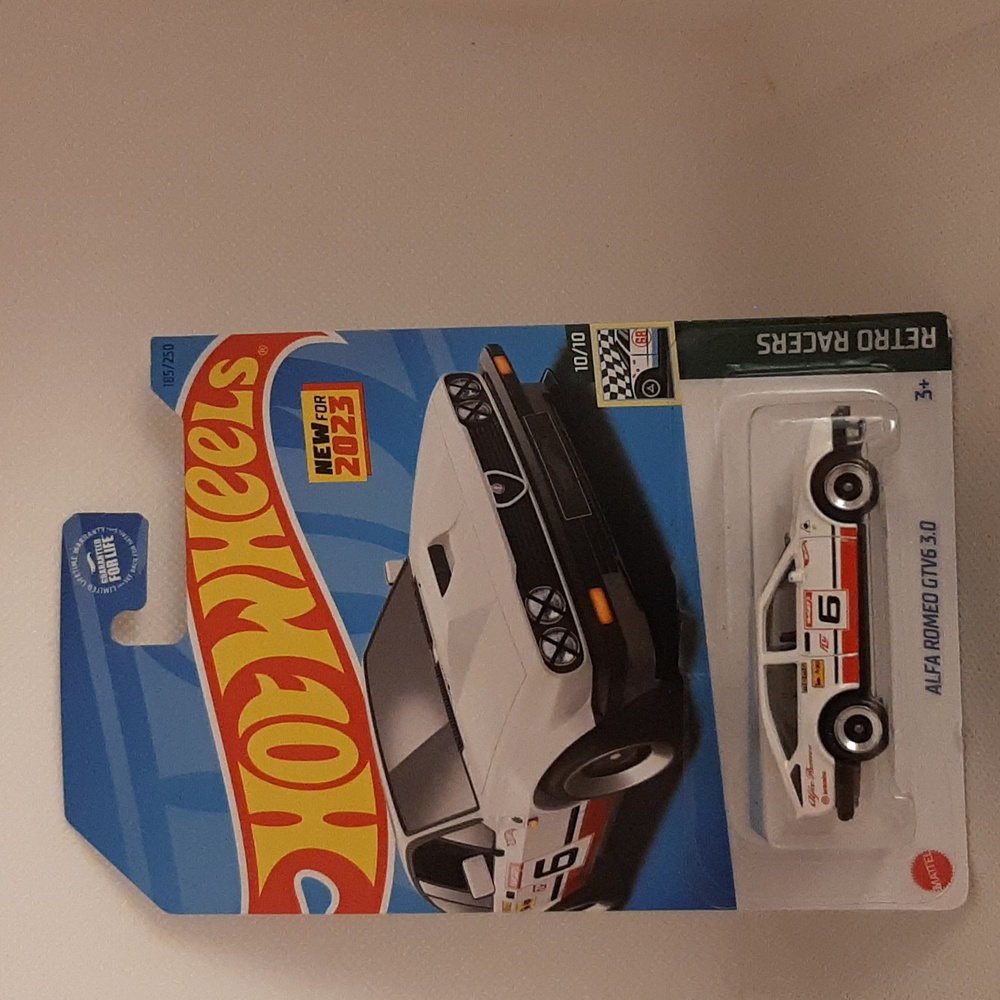 Hotwheels Romeo Gtv6 3.0